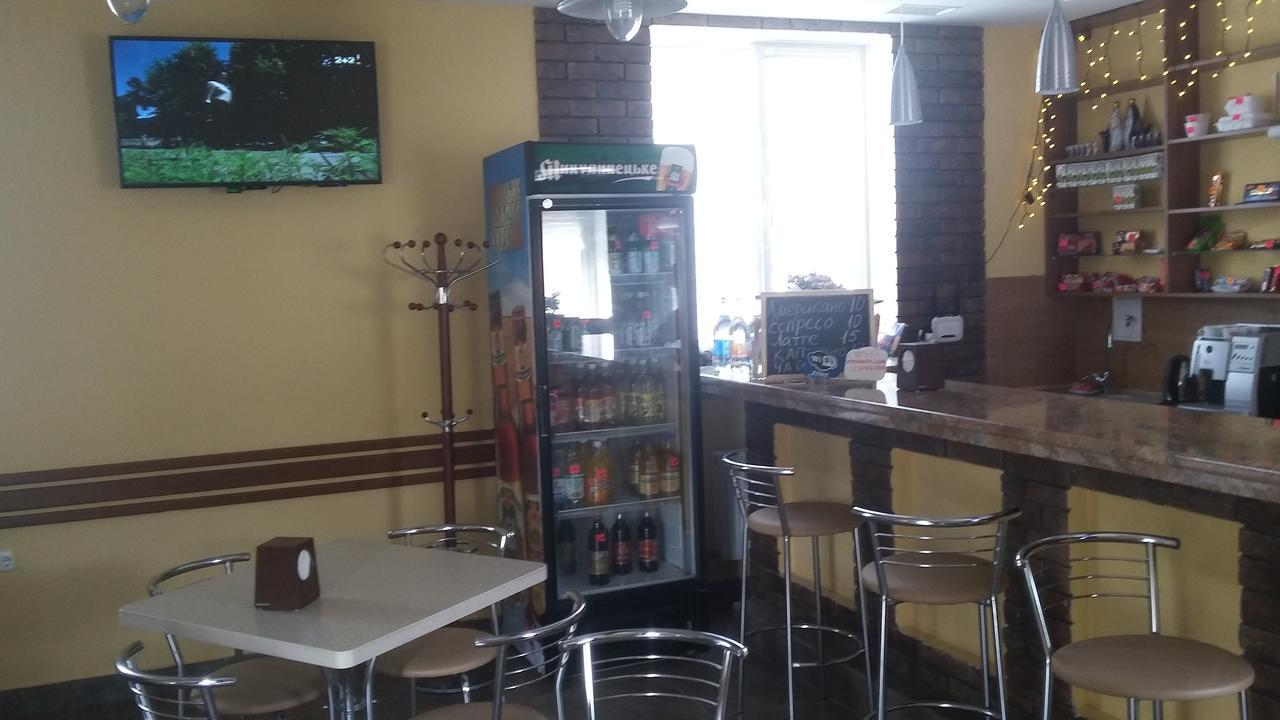 Hostel Stozhary Тернополь Экстерьер фото