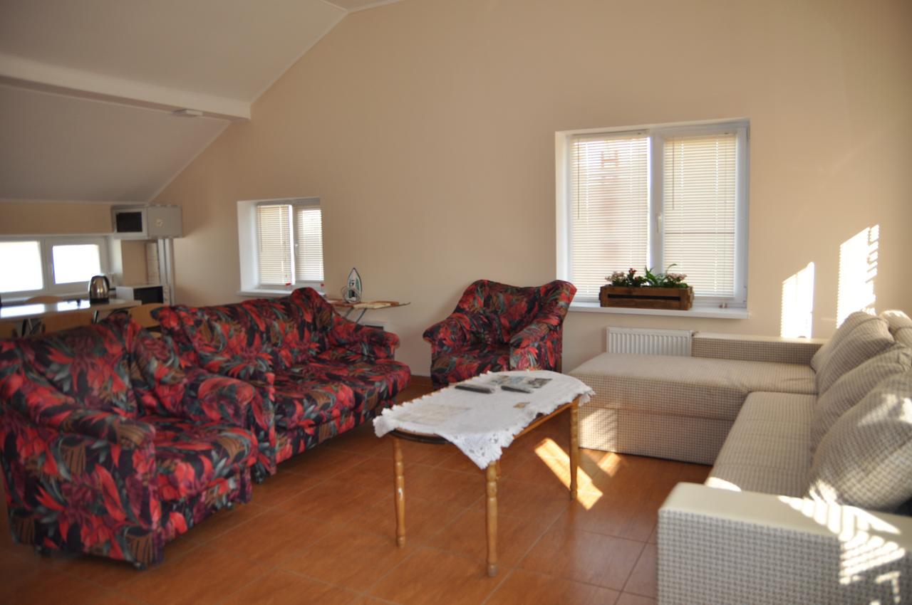 Hostel Stozhary Тернополь Экстерьер фото